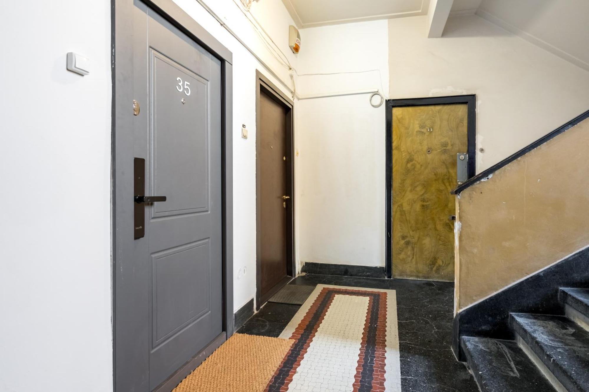 Urban Dream With Views & Comfort Apartment Bucharest
